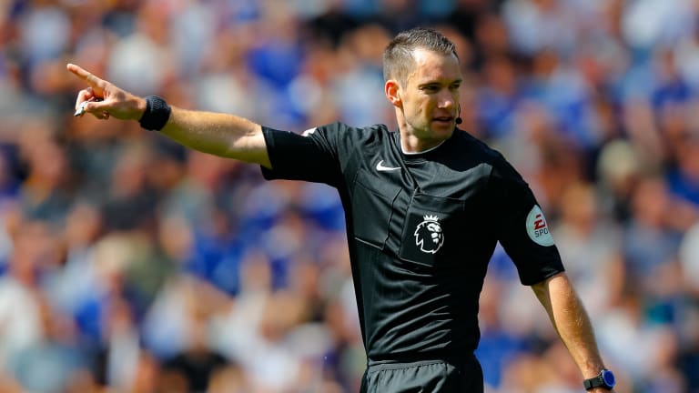 Burnley vs Sunderland: Who is the referee?